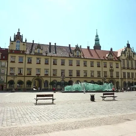 Blocked- Golden Wroclaw&uniwersytecka * Βρότσλαβ